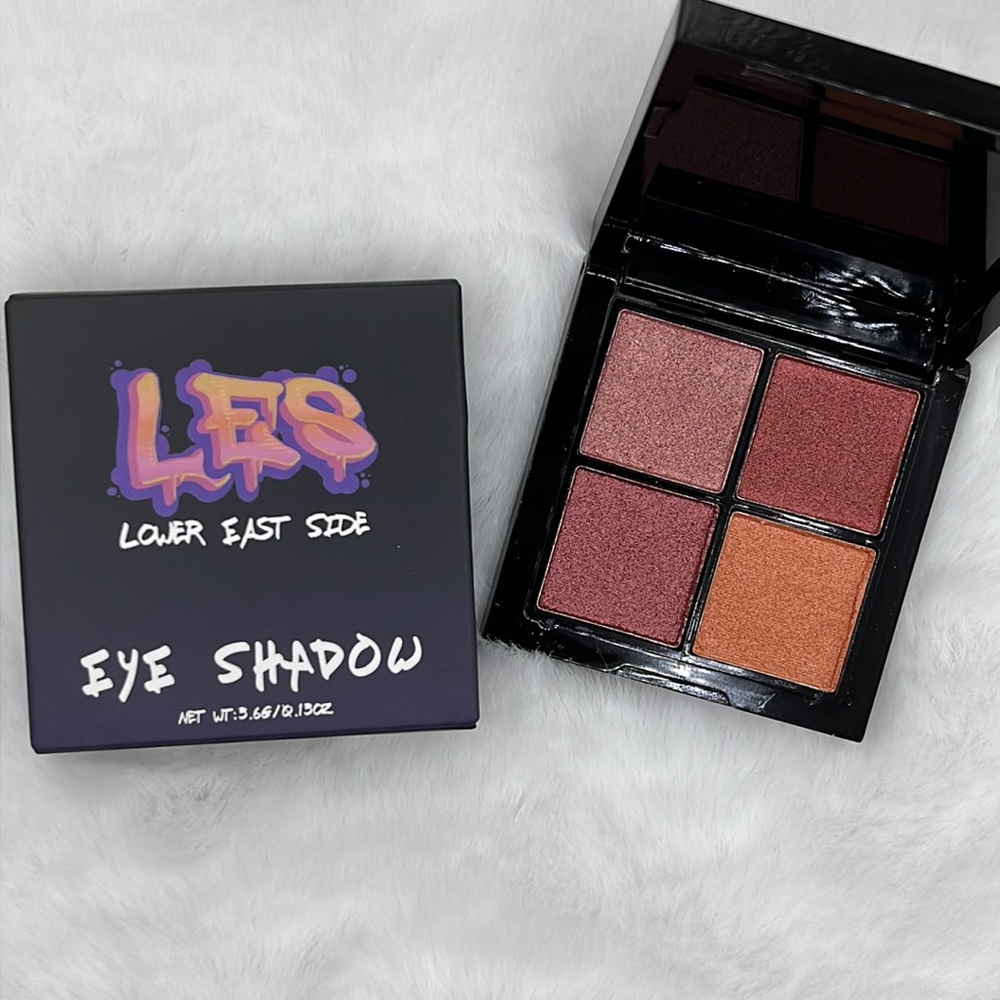 4/$25 LES (Lower East Side) Eye Shadow Quad in Punk Rock Palette